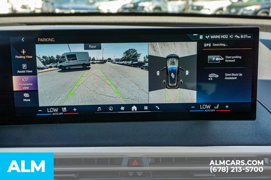Used 2024 Gray BMW xDrive50 image 39