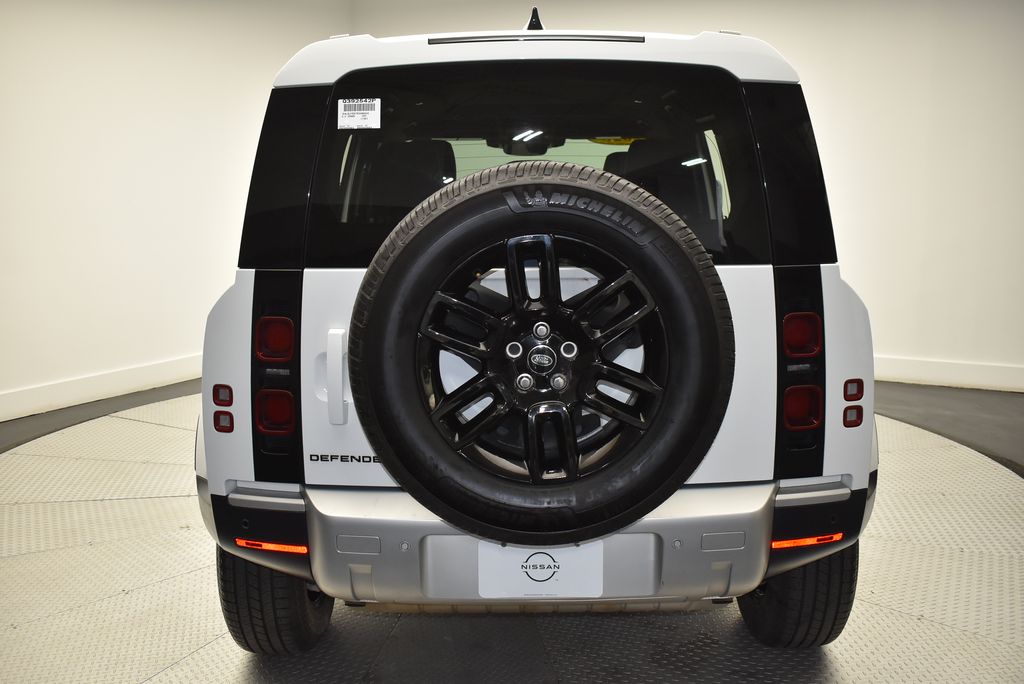 Thumbnail: 2025 Land Rover Defender - 6