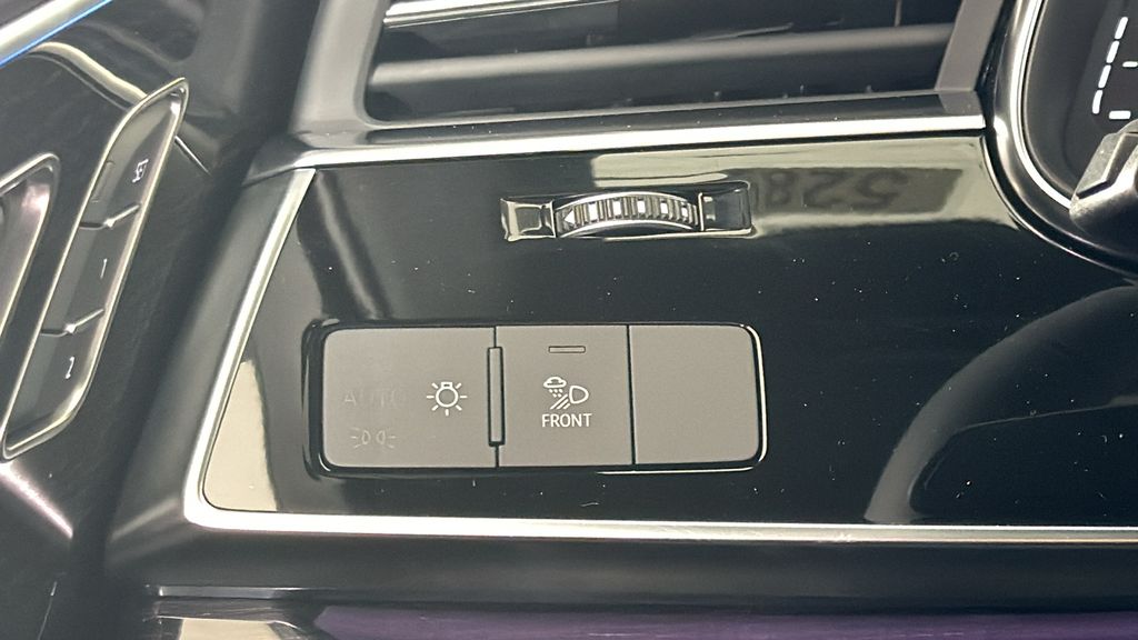 2025 Audi Q7  18