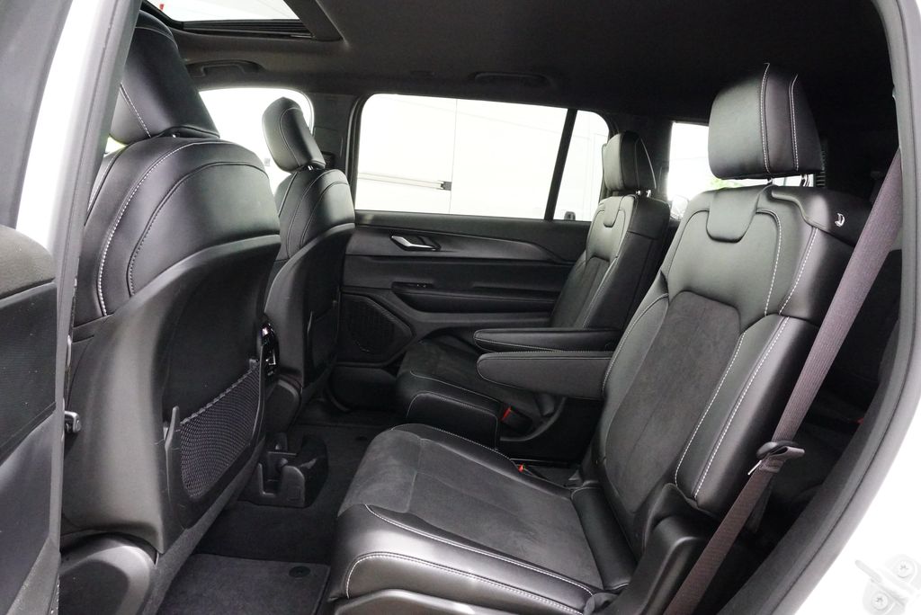 Used Car 2025 Jeep Grand Cherokee L  Altitude X For Sale Under $40,000 In Weatherford, Texas