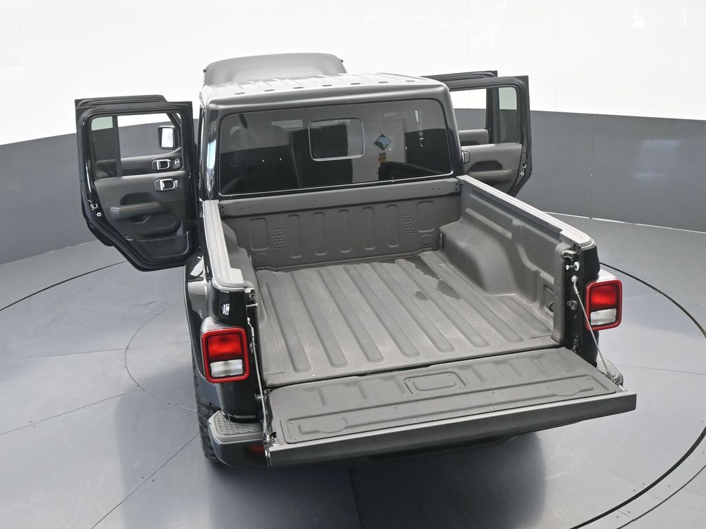 Used 2025 Black Clearcoat Jeep High Tide image 67