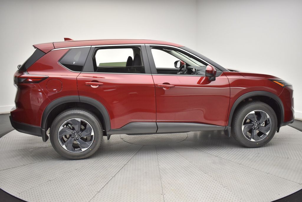 2025 Nissan Rogue SV 4