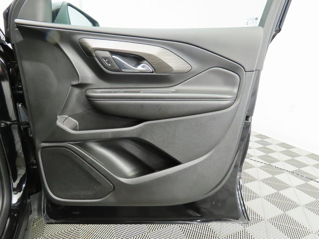 Thumbnail: 2023 GMC Terrain - 23