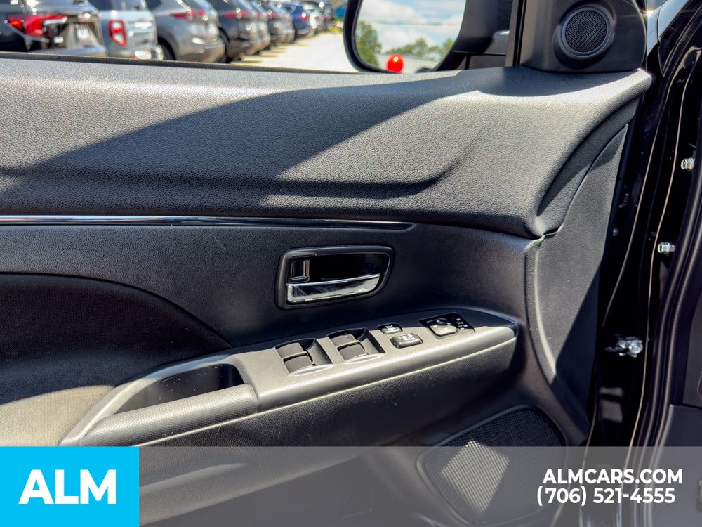 Used 2024 Gray Mitsubishi 2.0 ES image 10