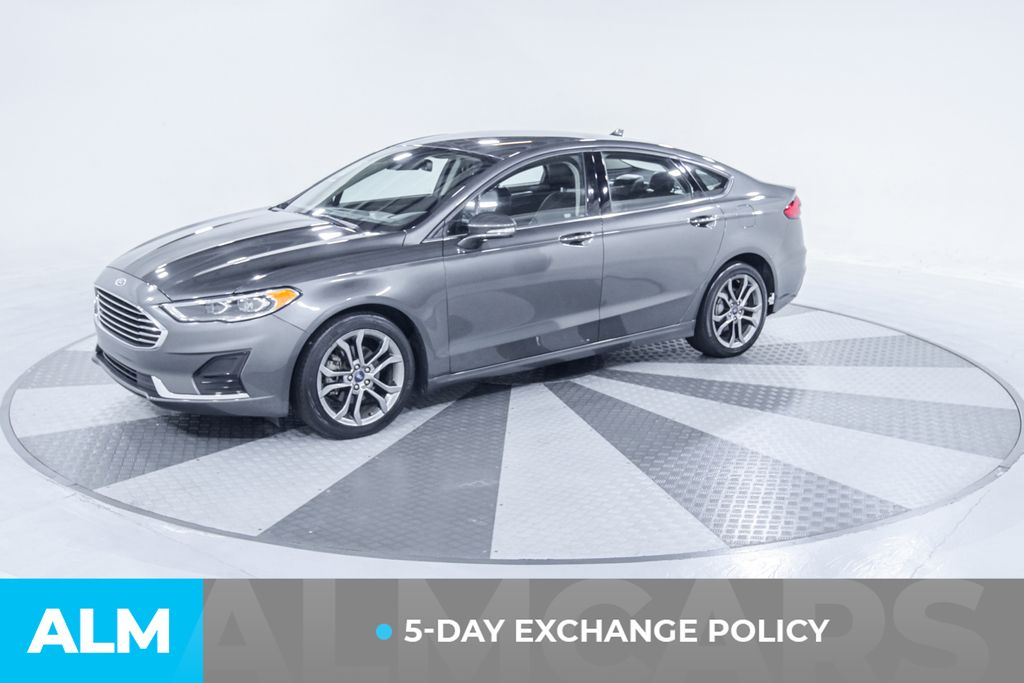 2020 Ford Fusion SEL photo 3
