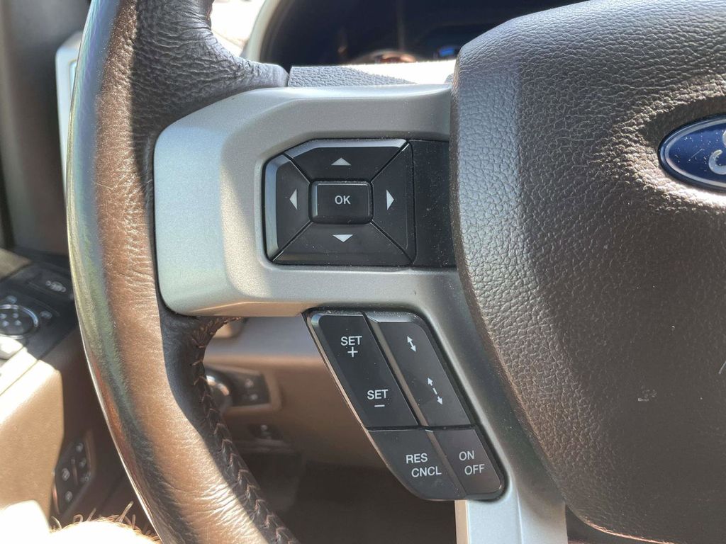 2022 Star White Metallic Tri-Coat Ford Super Duty F-250 SRW King Ranch 4X4 Truck