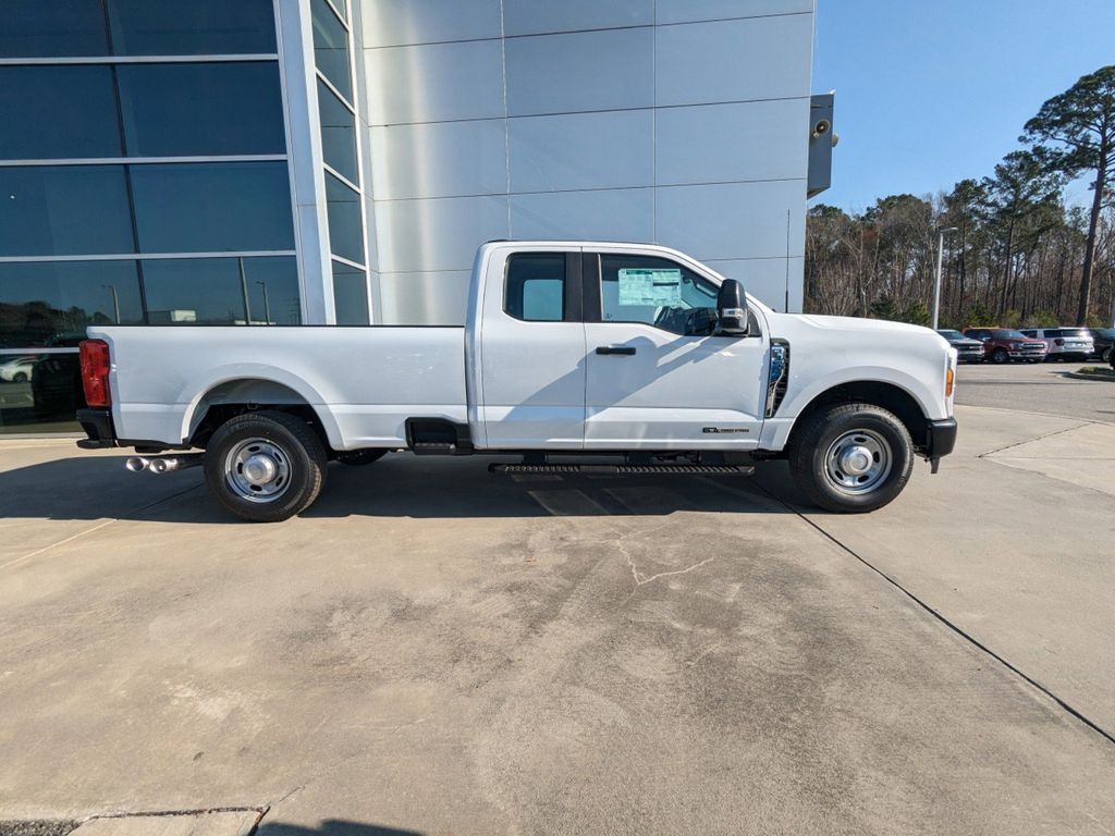 2024 Ford F-350 Super Duty XL