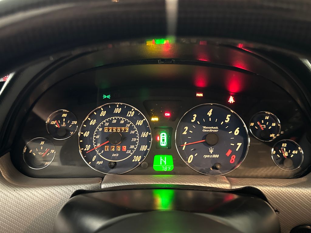 Used 2006  Maserati LE image 21