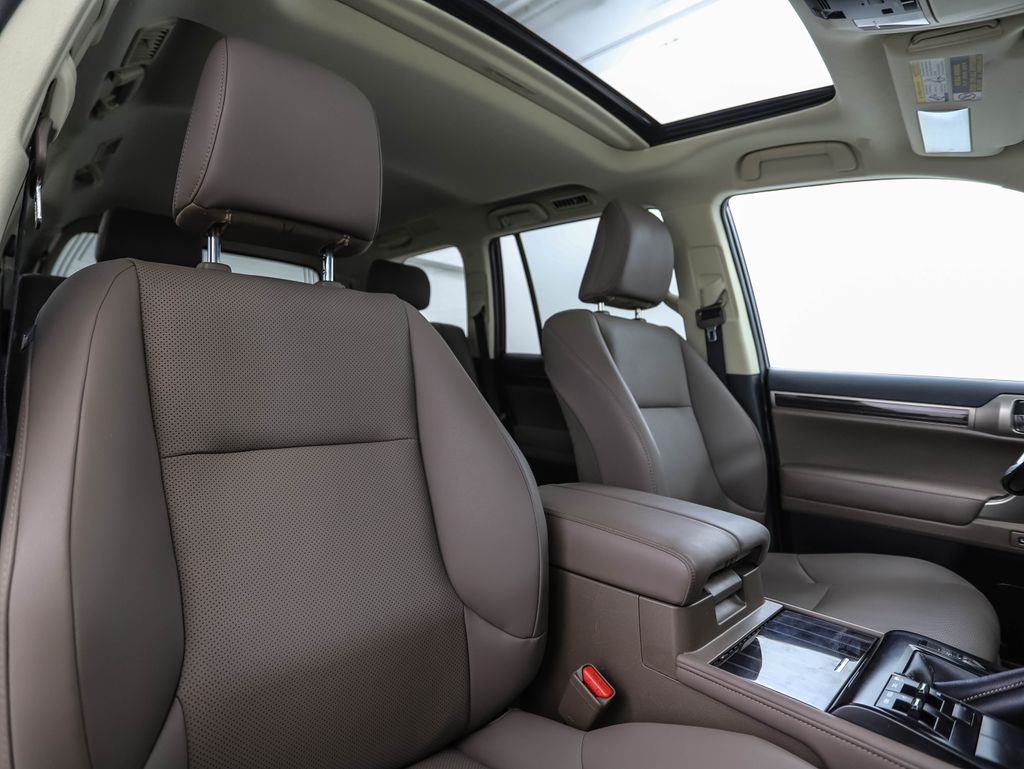 2021 Lexus GX 460 30