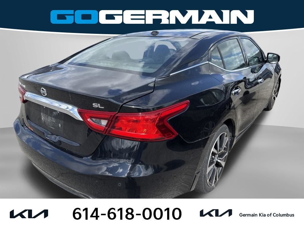 Used 2017 Black Nissan 3.5 SL image 4