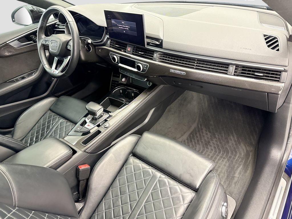 Thumbnail: 2021 Audi S5 - 15