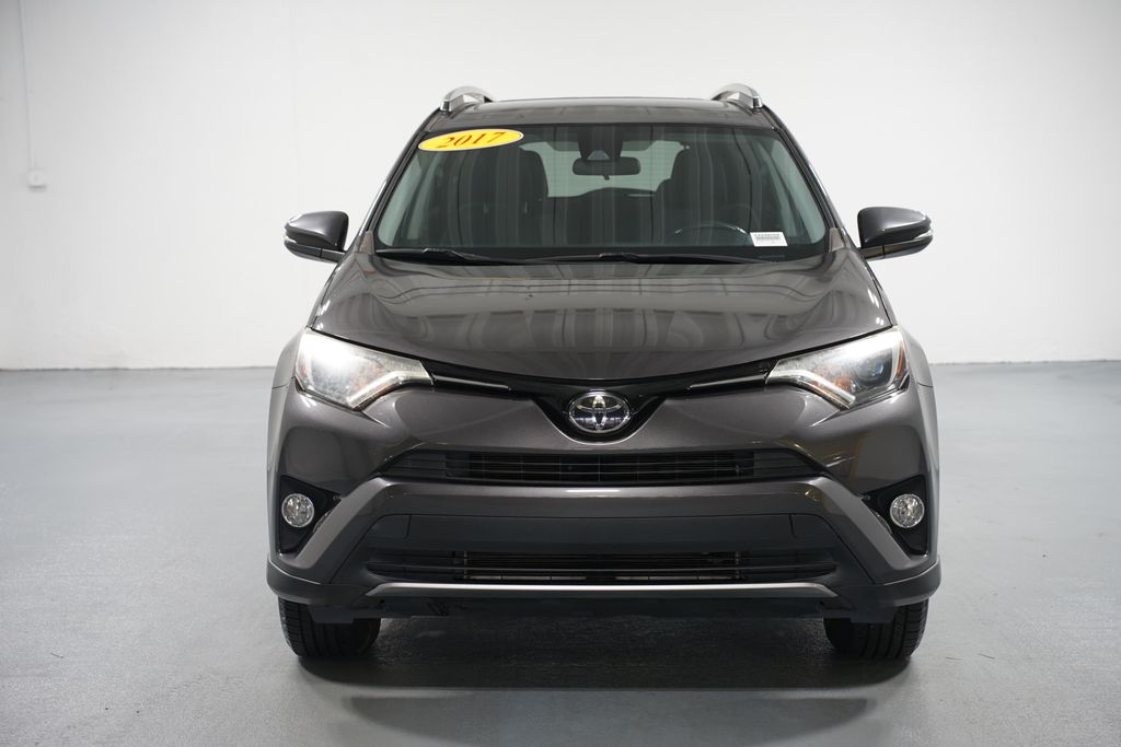 Thumbnail: 2017 Toyota RAV4 - 2