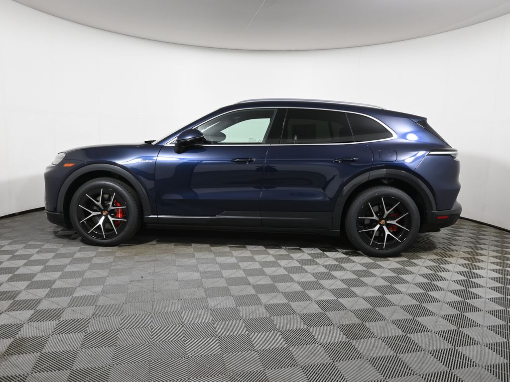 Thumbnail: 2026 Porsche Cayenne - 2