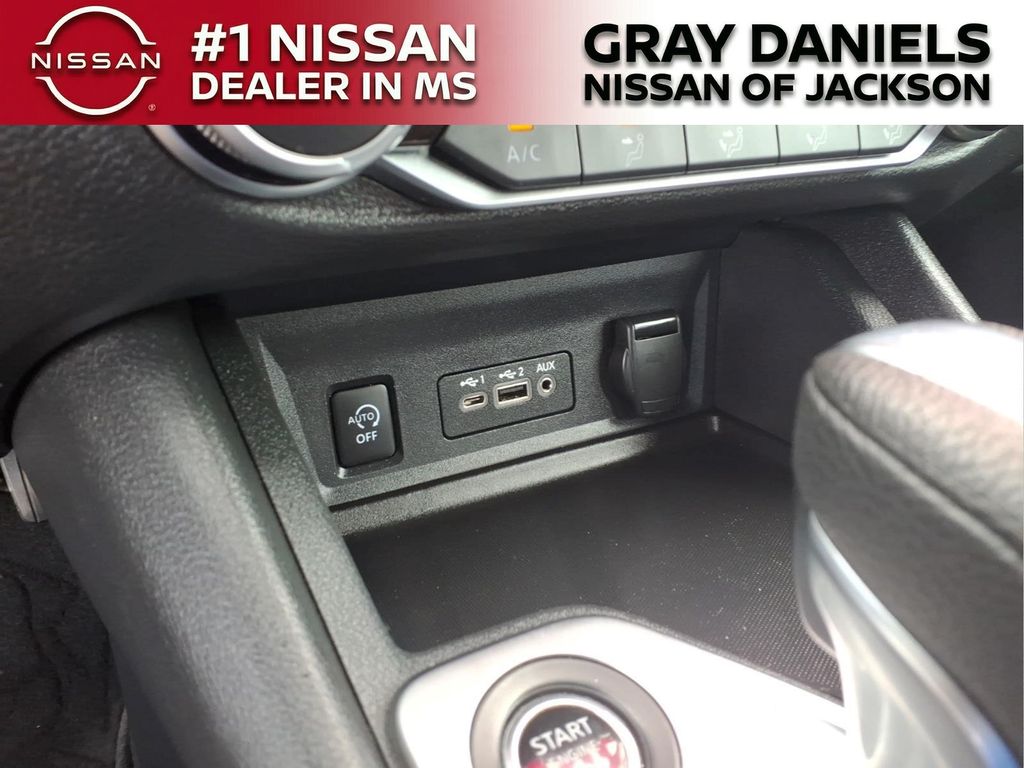 Used 2024 Nissan Sentra Sedan