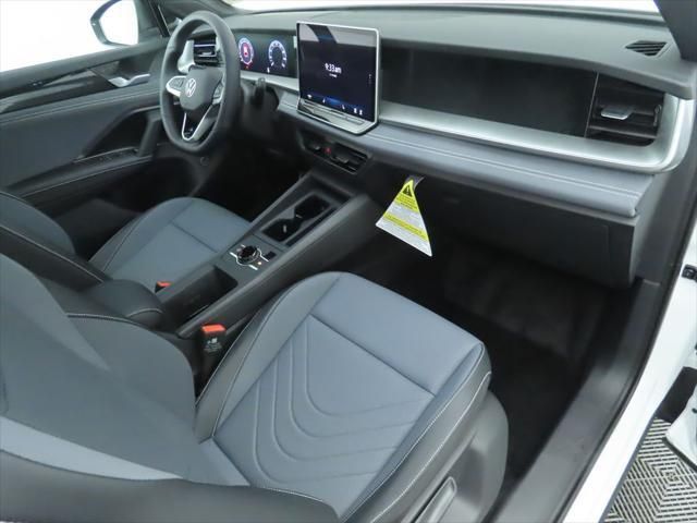 Thumbnail: 2026 Volkswagen Tiguan - 17