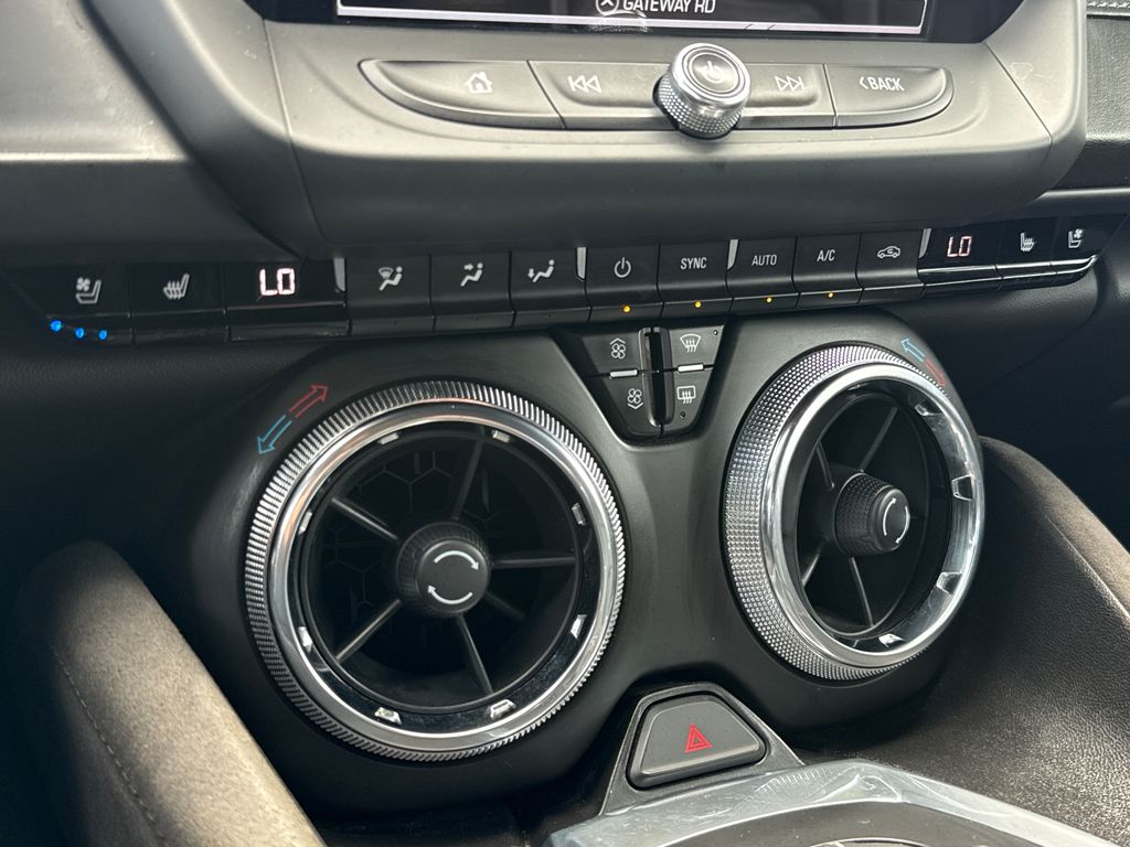 Used 2016 Red Chevrolet SS image 23