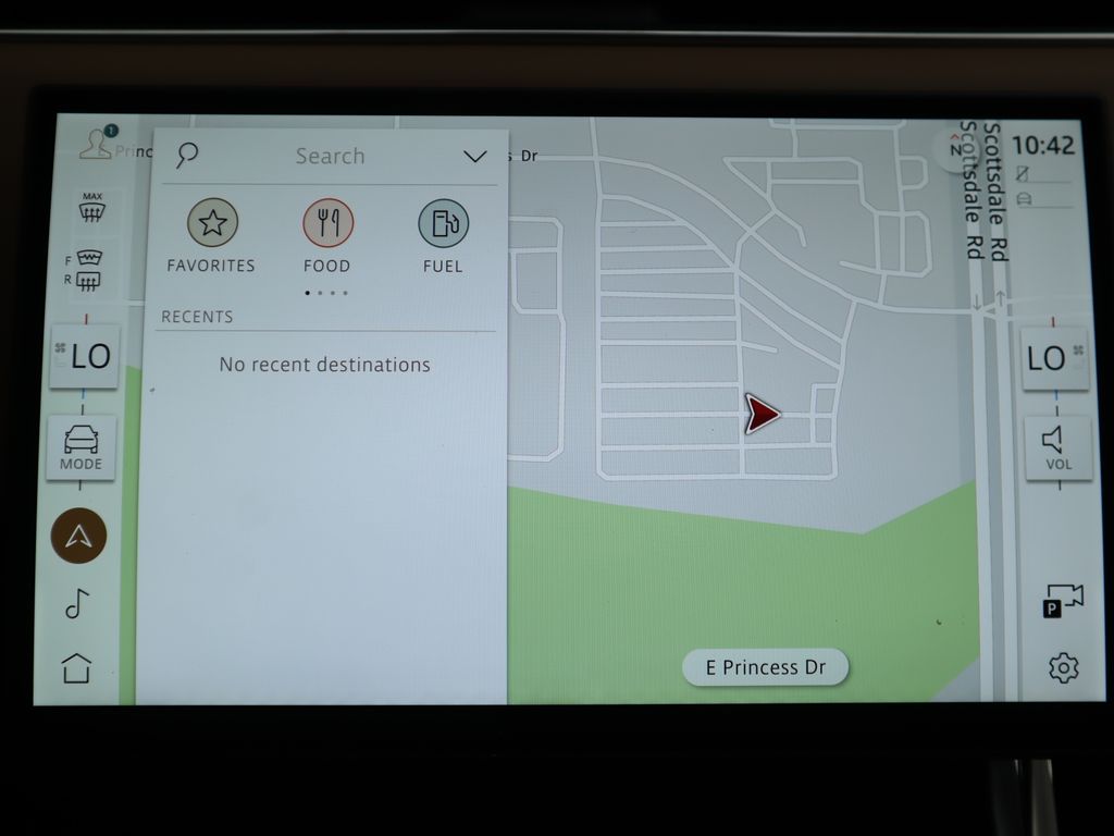 Thumbnail: 2025 Land Rover Range Rover Sport - 15