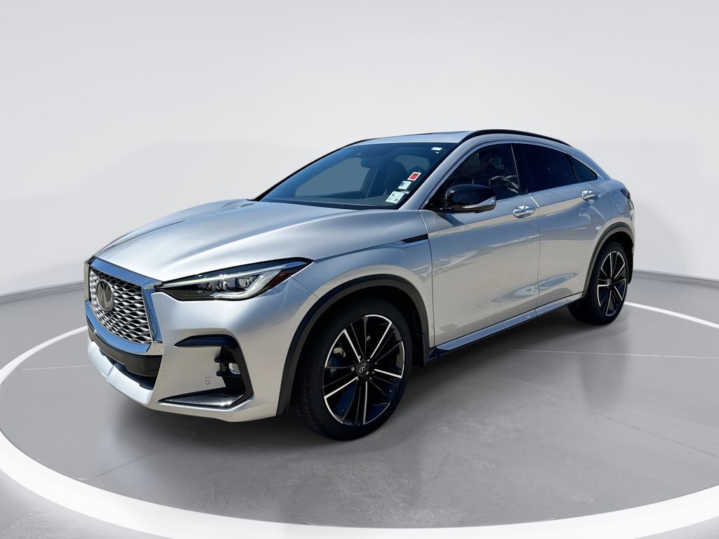 2022 INFINITI QX55 Essential AWD