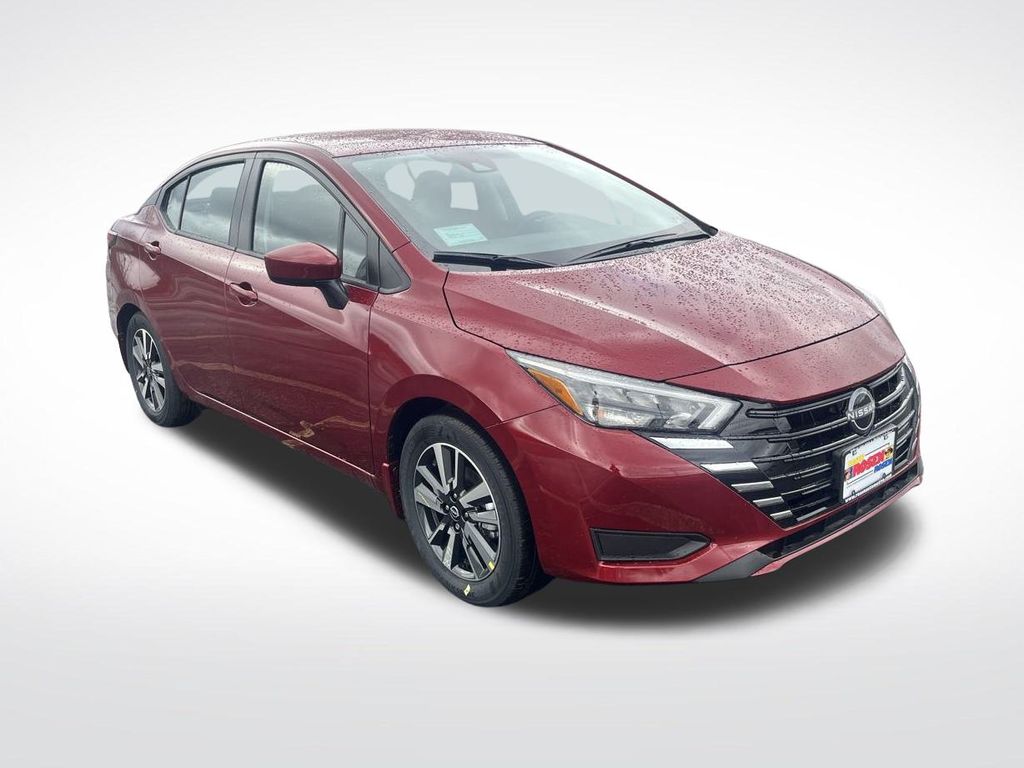 2025 Nissan Versa 1.6 SV photo