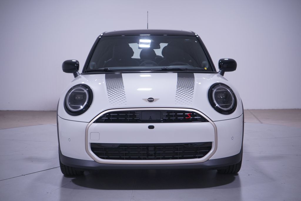 Thumbnail: 2026 MINI Cooper - 4