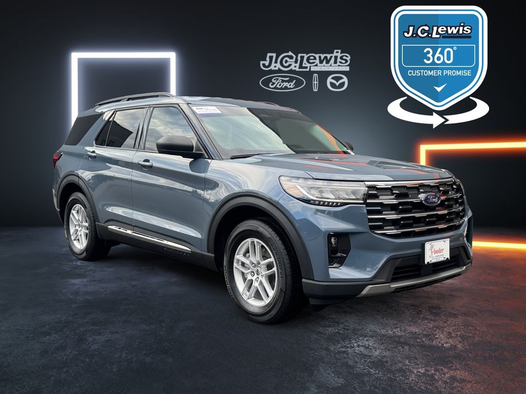 2025 Ford Explorer Active