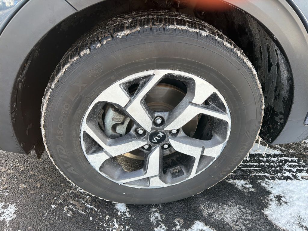 Thumbnail: 2020 Kia Sportage - 10