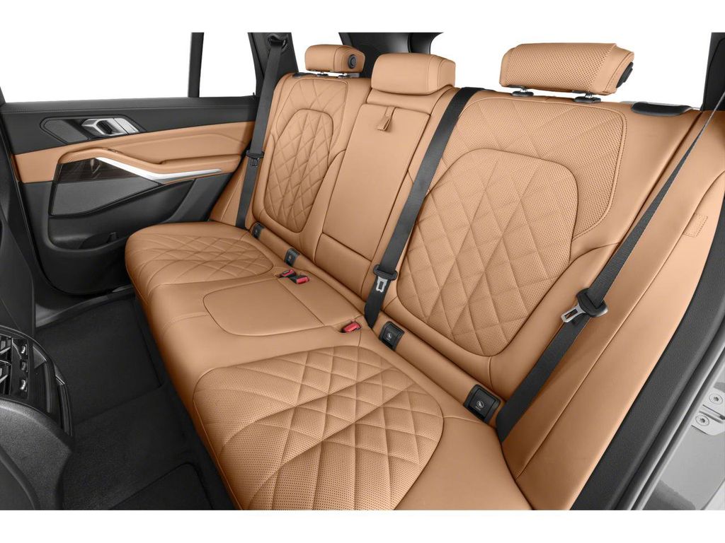 2025 BMW X5 xDrive40i 13