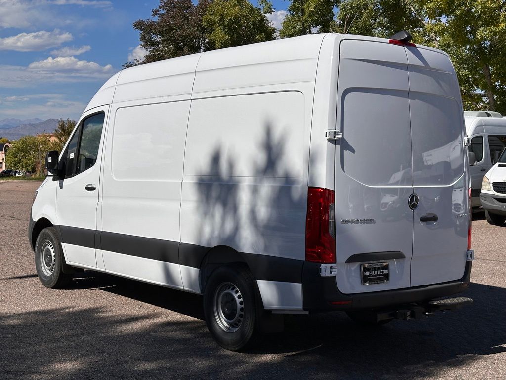 2024 Mercedes-Benz Sprinter 2500 Cargo 144 WB 4