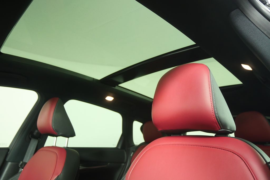 Thumbnail: 2025 INFINITI QX50 - 12