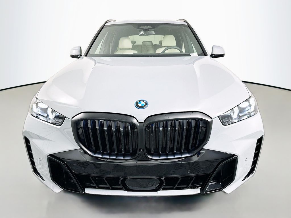 Thumbnail: 2026 BMW X5 - 2