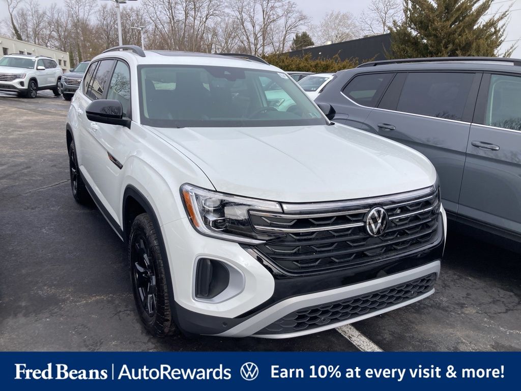 Opal White Pearl 2026 Volkswagen Atlas SUV / Crossover All-Wheel Drive 8-Speed Automatic