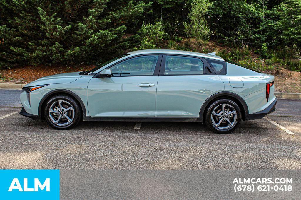 Used 2025 Blue Kia LXS image 7