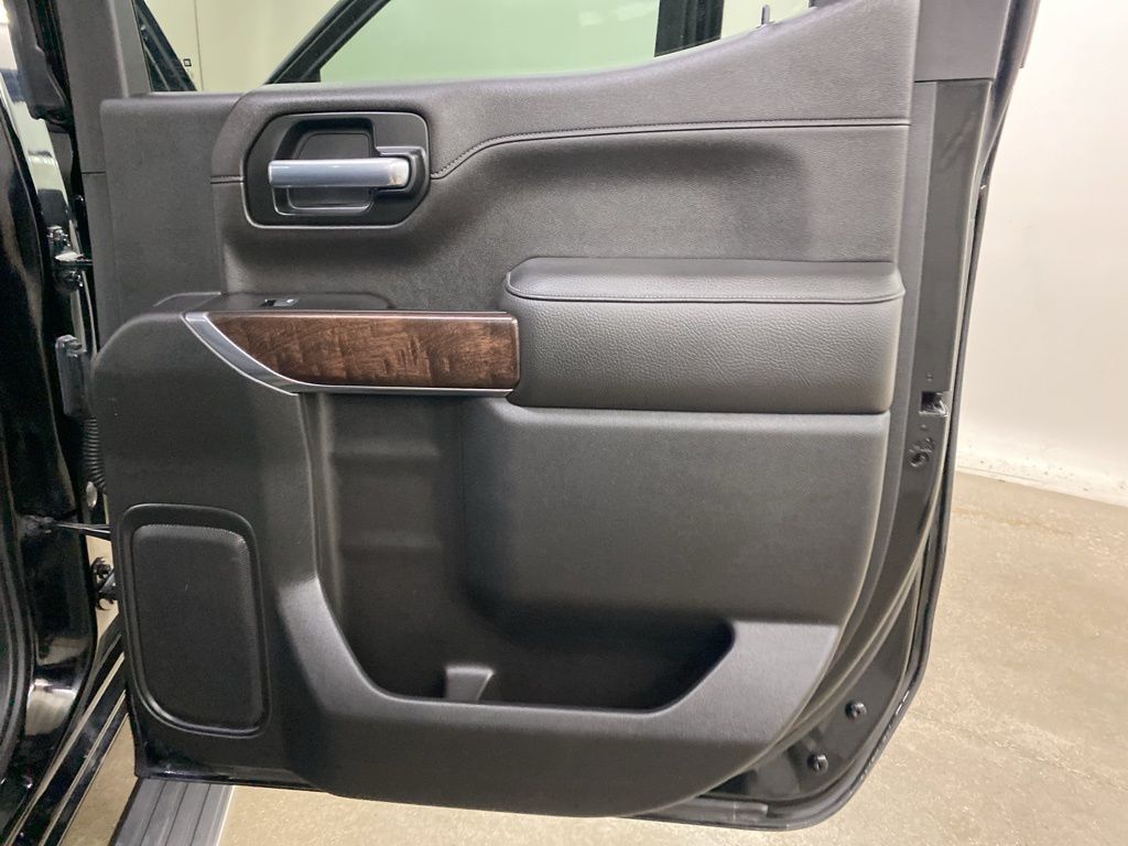 2020 GMC Sierra 1500 Denali photo