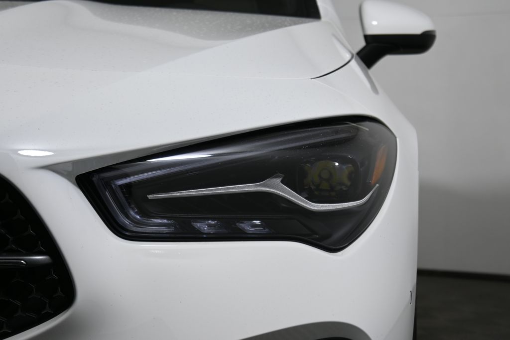 Thumbnail: 2026 Mercedes-Benz CLA - 10