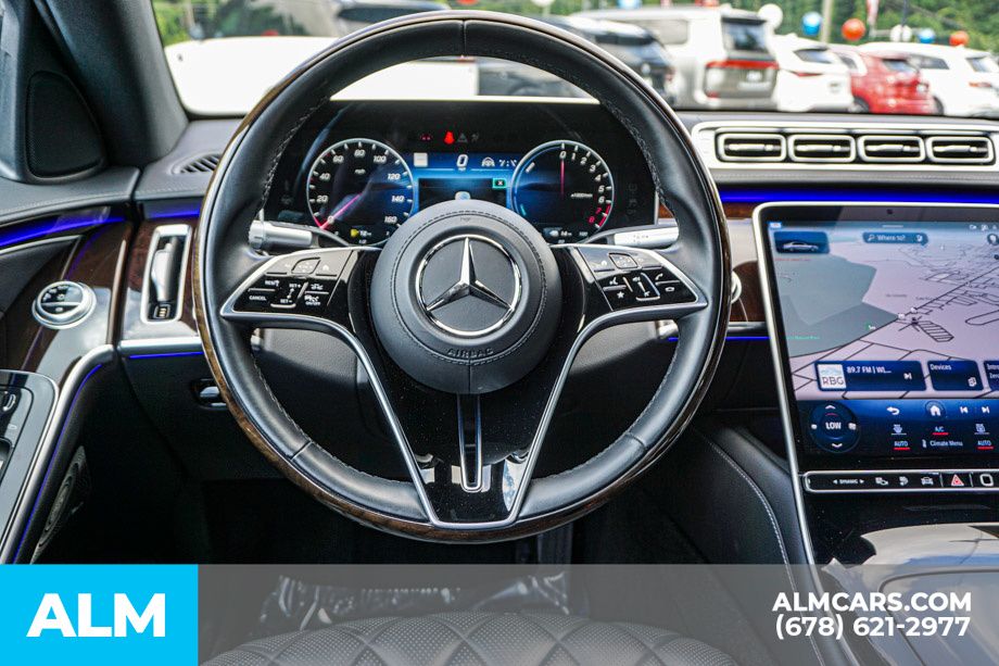 Used 2024 Black Mercedes-Benz S 580e image 28