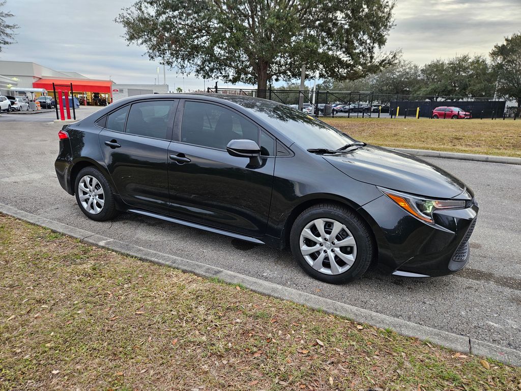 2020 Toyota Corolla LE 7