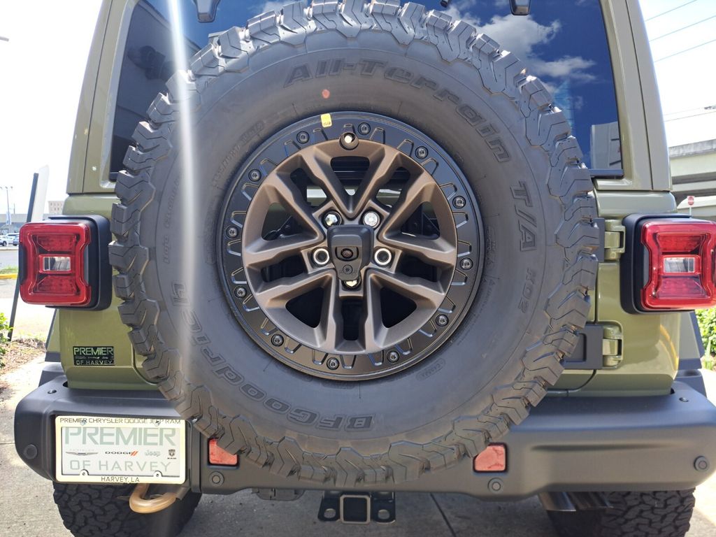 New 2025 Jeep Wrangler SUV