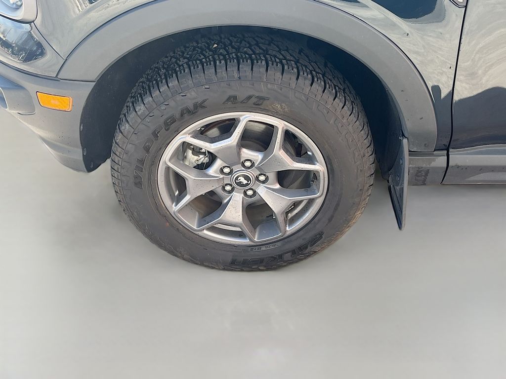 Used 2023 Blue Ford Badlands image 30