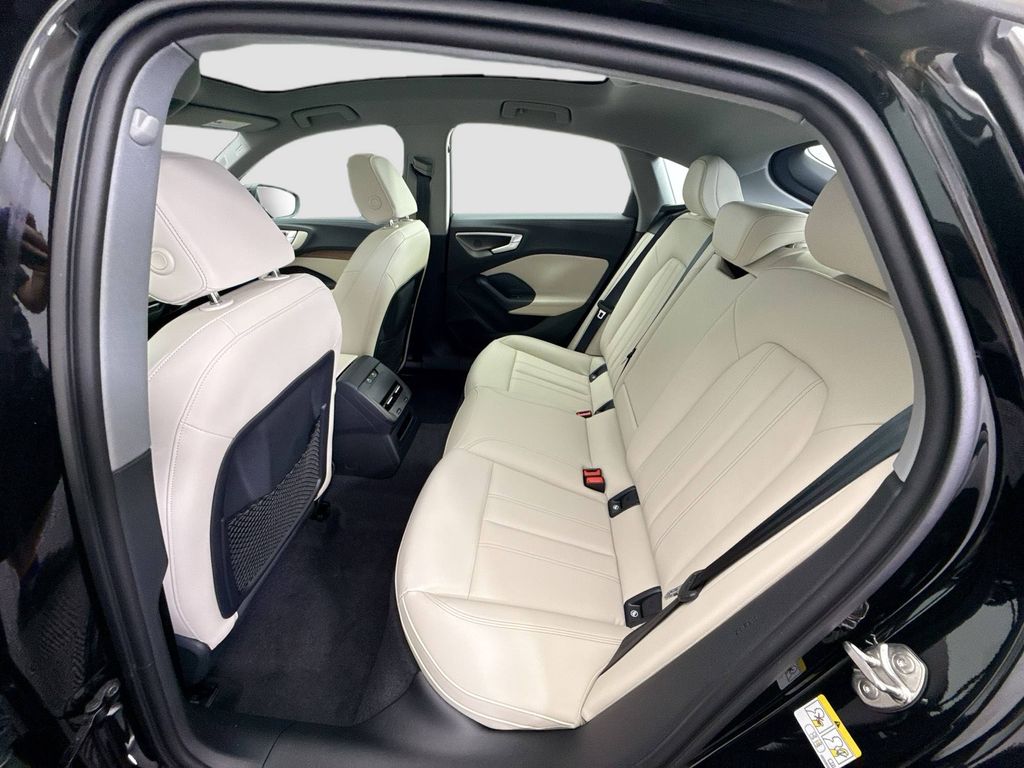 Thumbnail: 2025 Audi A5 - 20