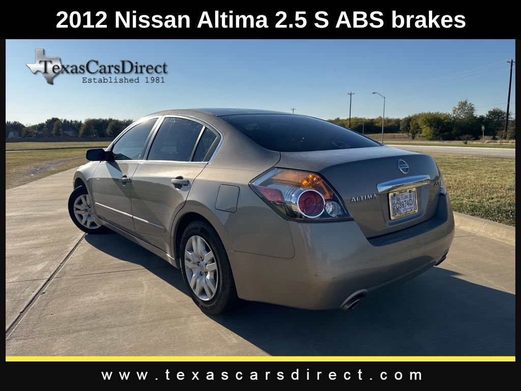 2012 Nissan Altima 2.5 S 14