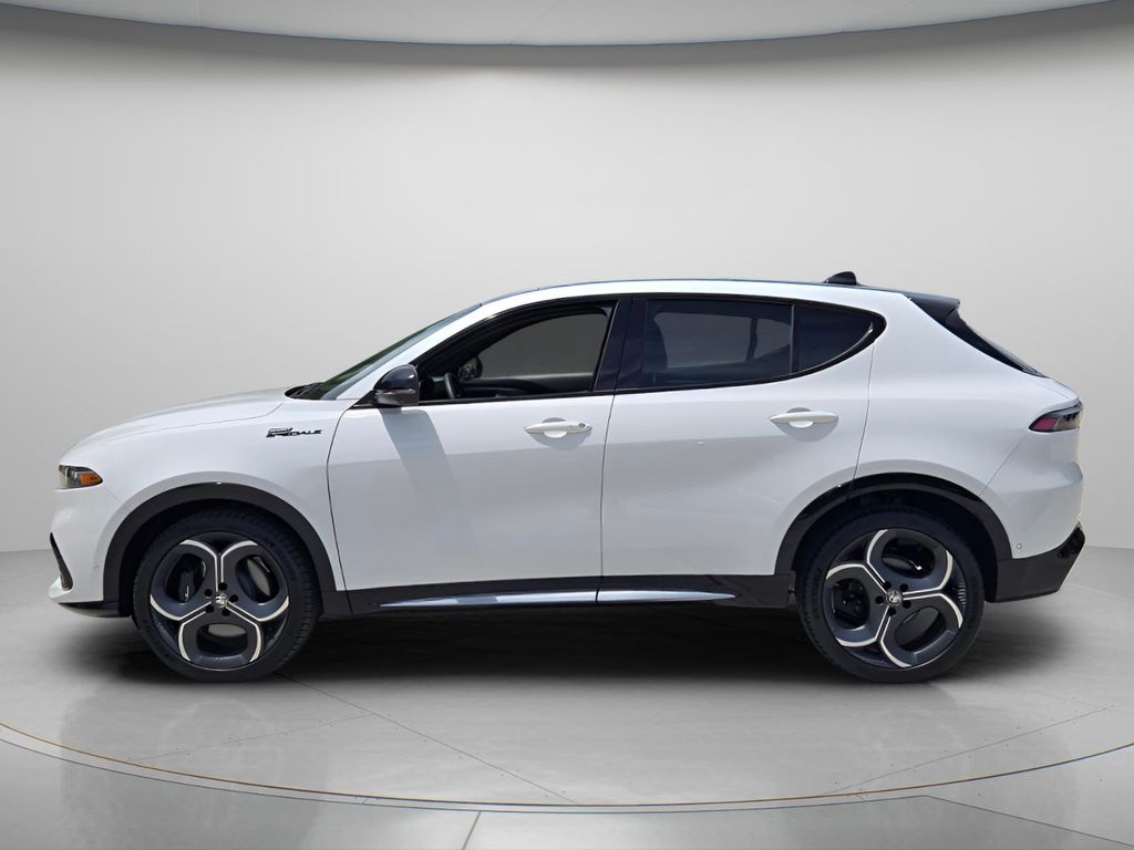 2026 Alfa Romeo Tonale - $46,746