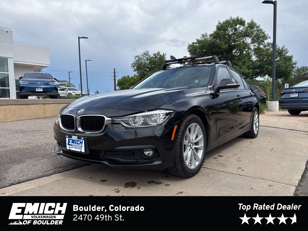 Black Sapphire Metallic 2018 BMW 3 Series 320i xDrive Sedan AWD Sedan All-Wheel Drive 8-Speed Automatic