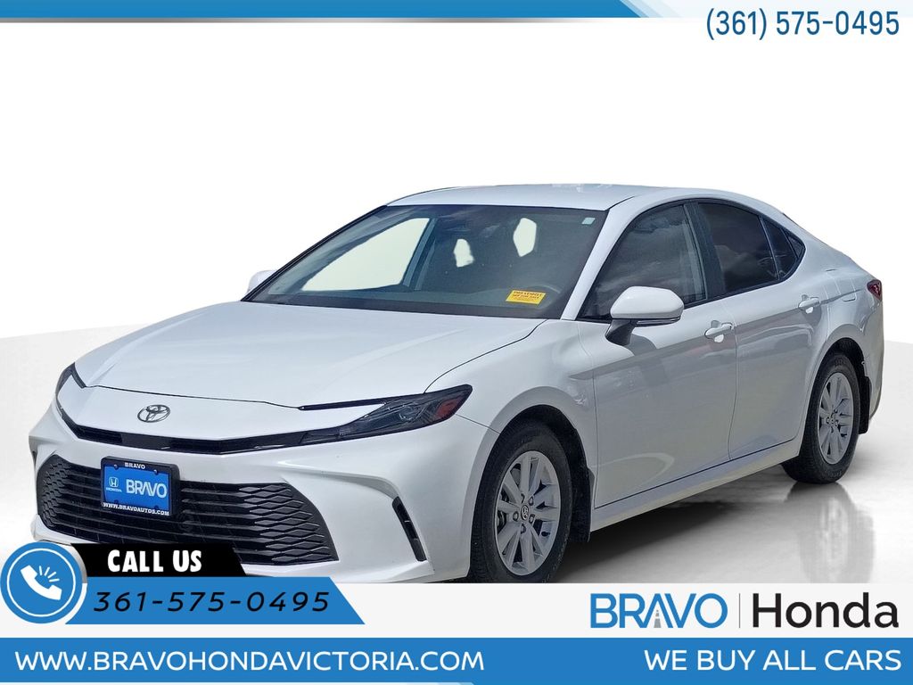  2025 Toyota Camry LE FWD   