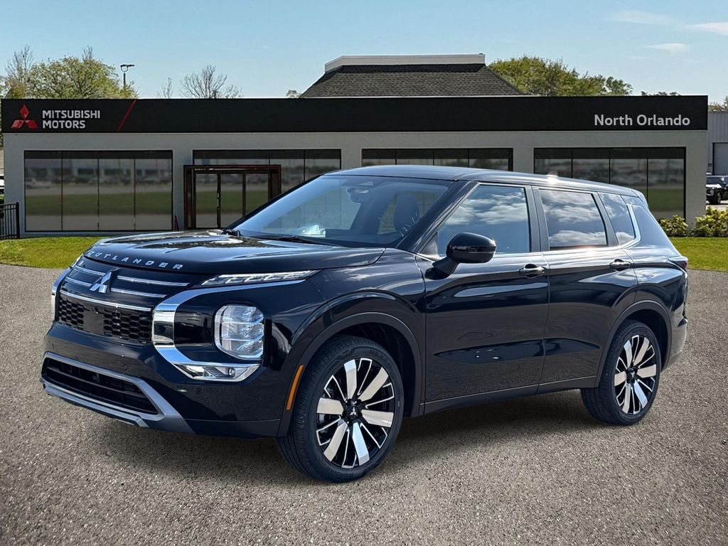 2026 Mitsubishi Outlander SE