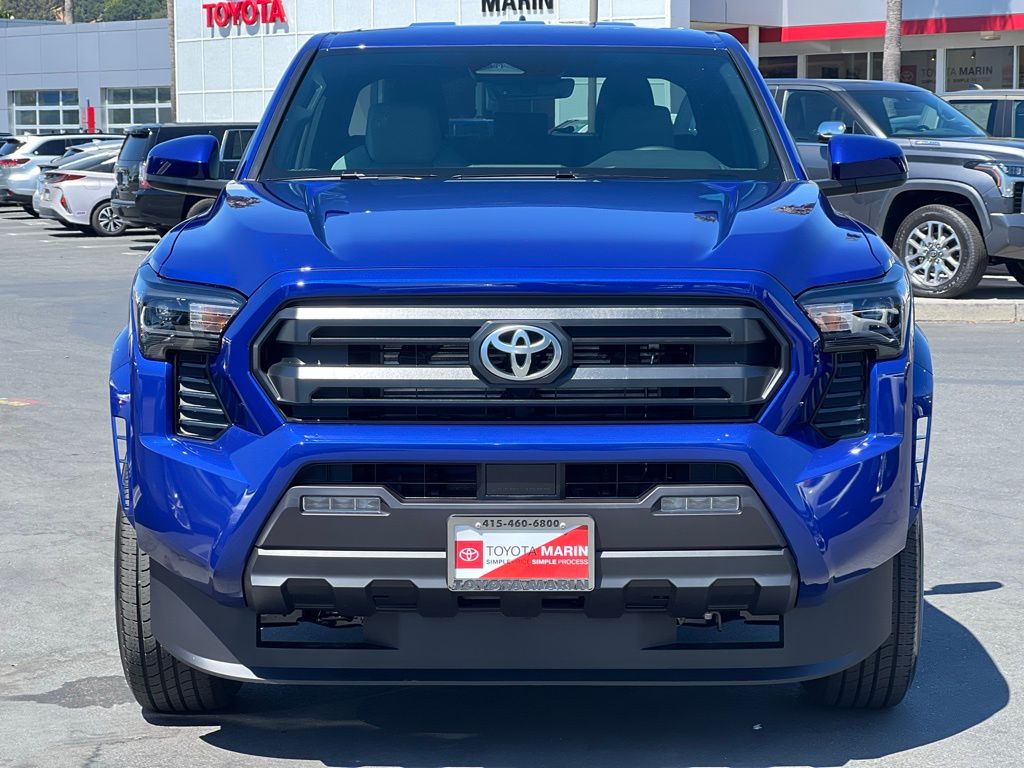2025 Toyota Tacoma SR5 Double Cab photo 7