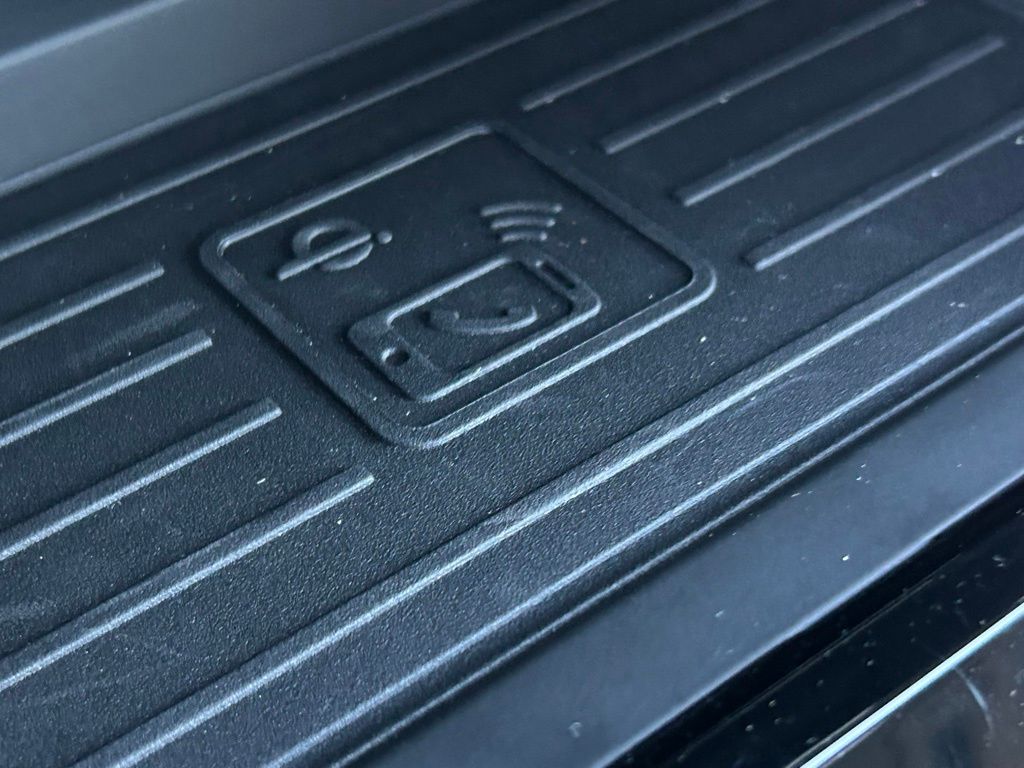 New 2025 Black Audi 40 Premium image 37