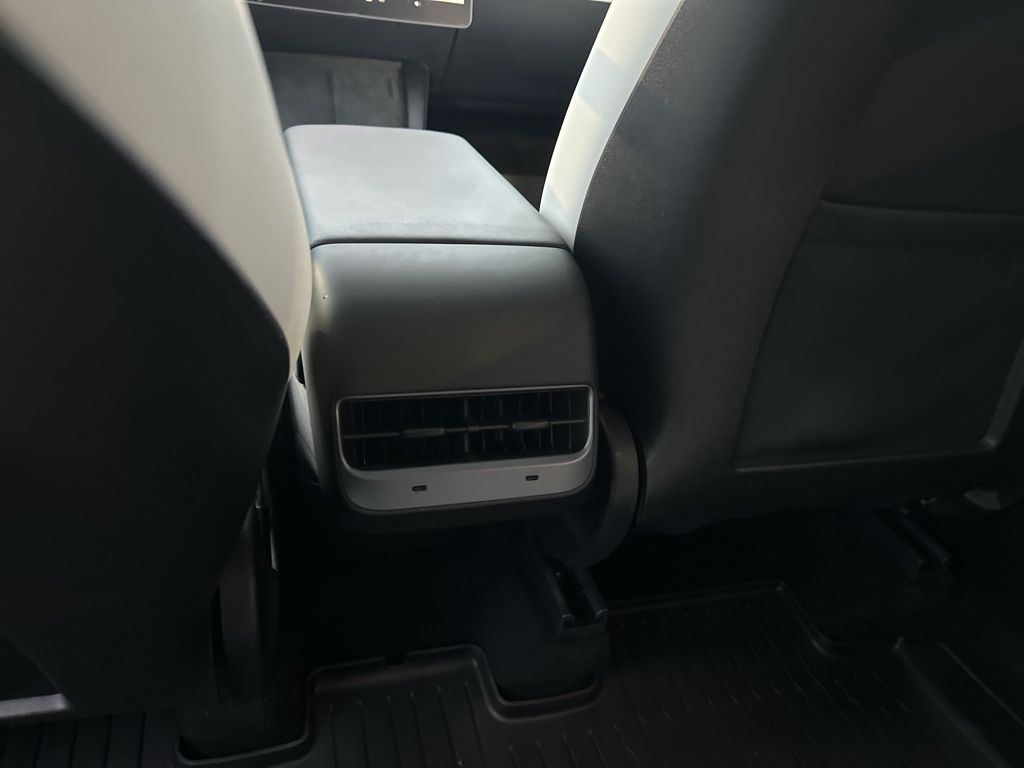 Used Car 2023 Tesla Model Y  Performance For Sale Under $35,000 In Austin, Texas