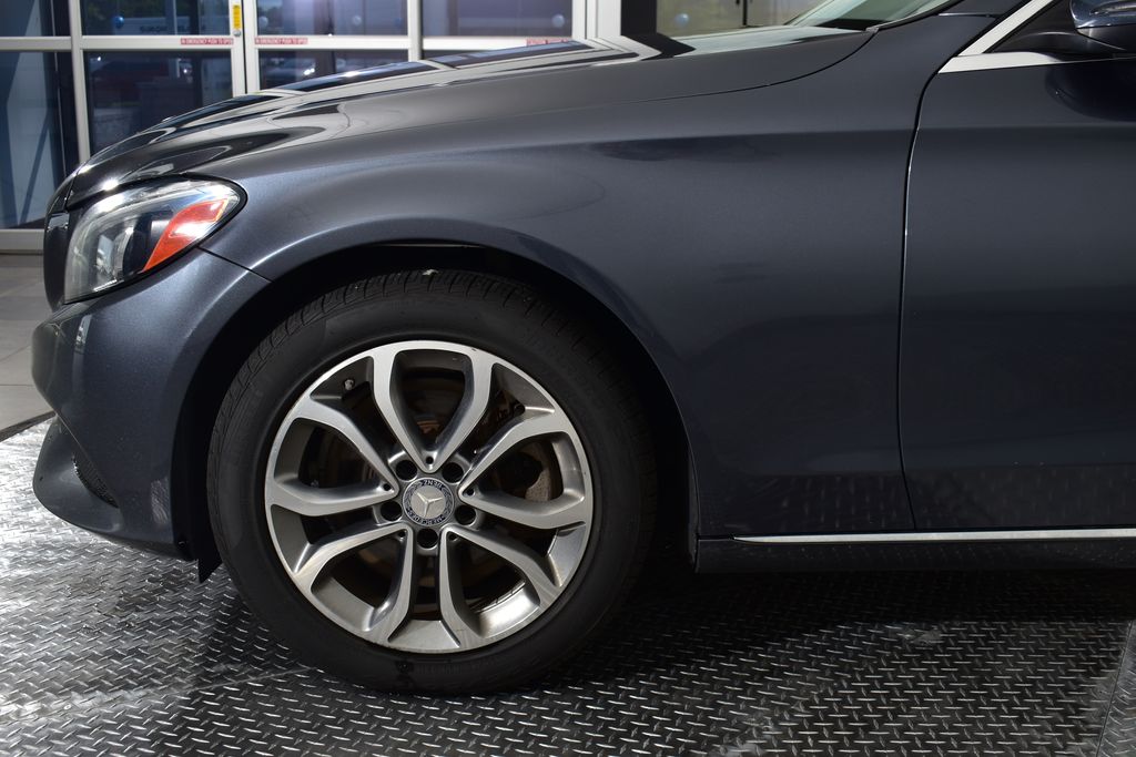 2016 Mercedes-Benz C-Class C 300 9