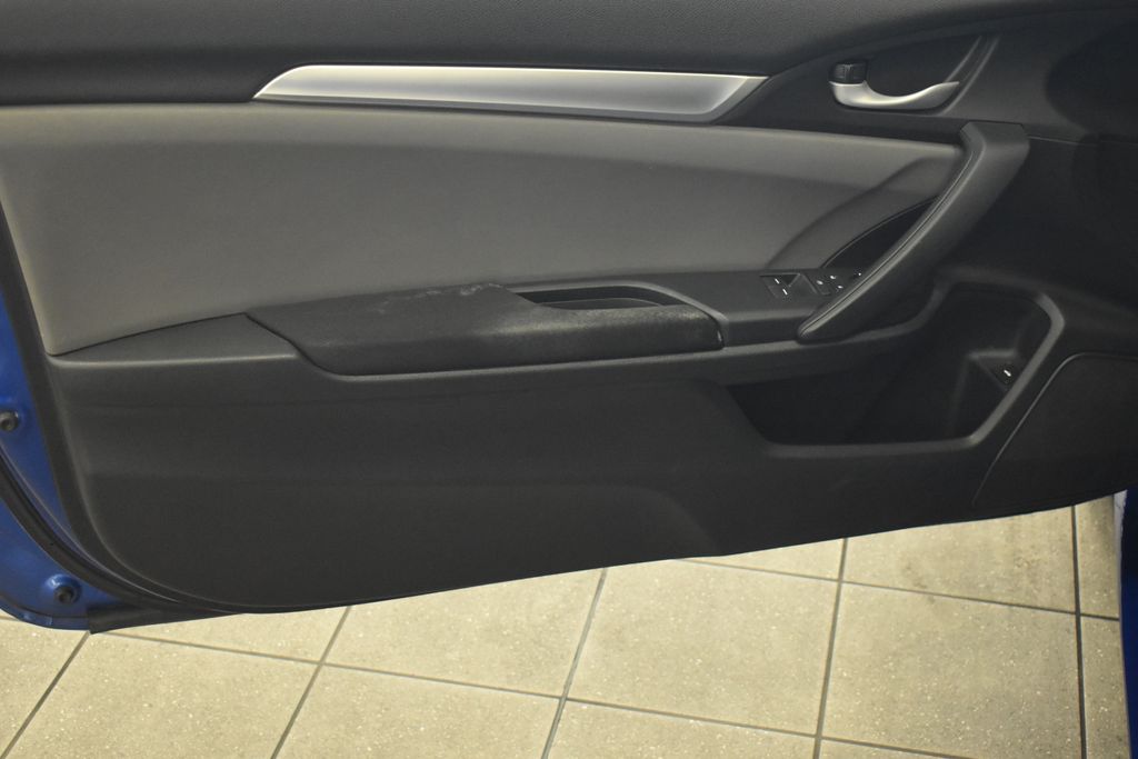 Thumbnail: 2016 Honda Civic - 15