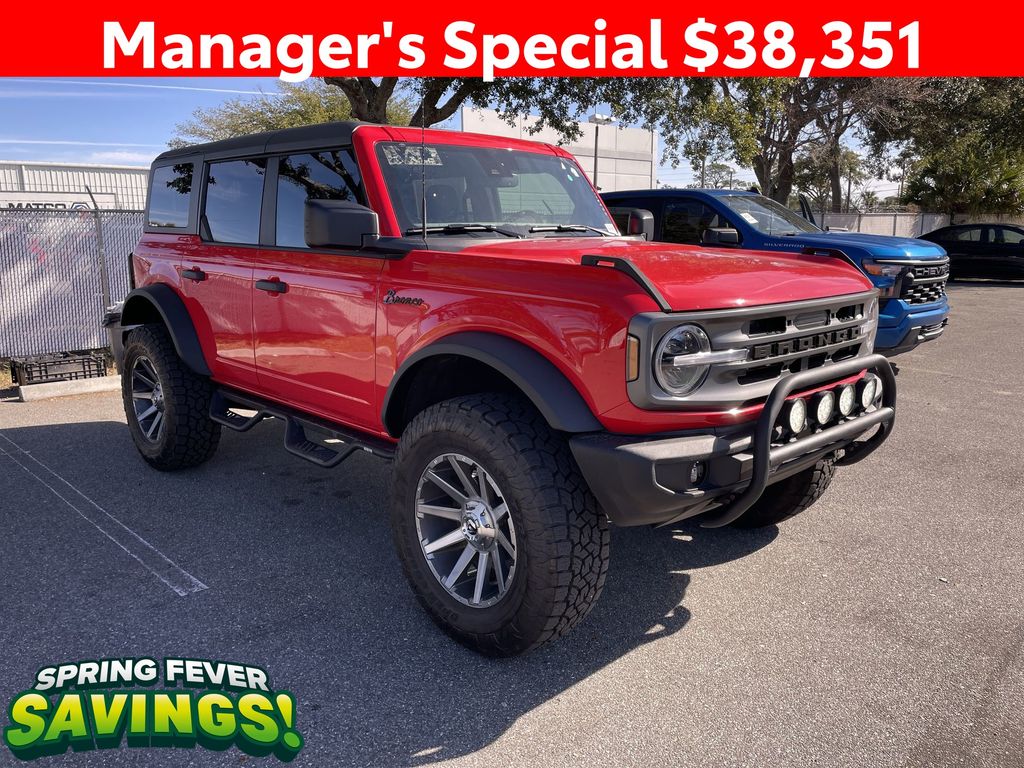 Race Red 2023 Ford Bronco Big Bend Advanced 4-Door 4WD SUV / Crossover Four-Wheel Drive Automatic